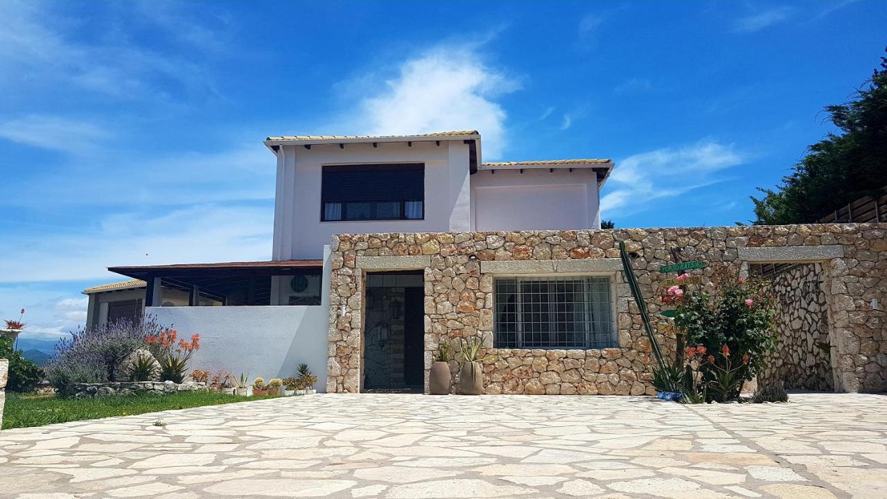 Luxury Villa Athina Nikiana Luaran gambar