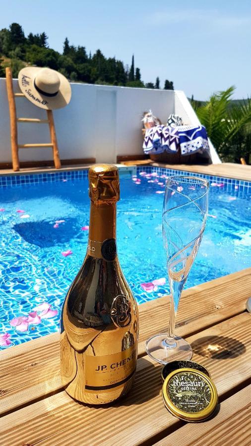 Luxury Villa Athina Nikiana Luaran gambar